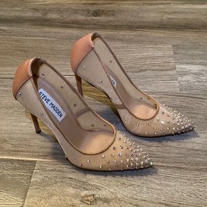 Steve Madden heel